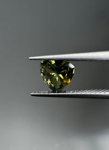 Triangle Yellow Green Parti Sapphire image 2