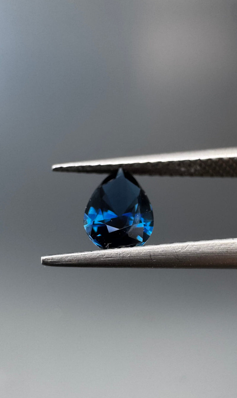 Blue Pear Sapphire