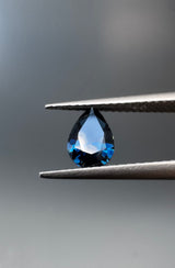 Blue Pear Sapphire image 2