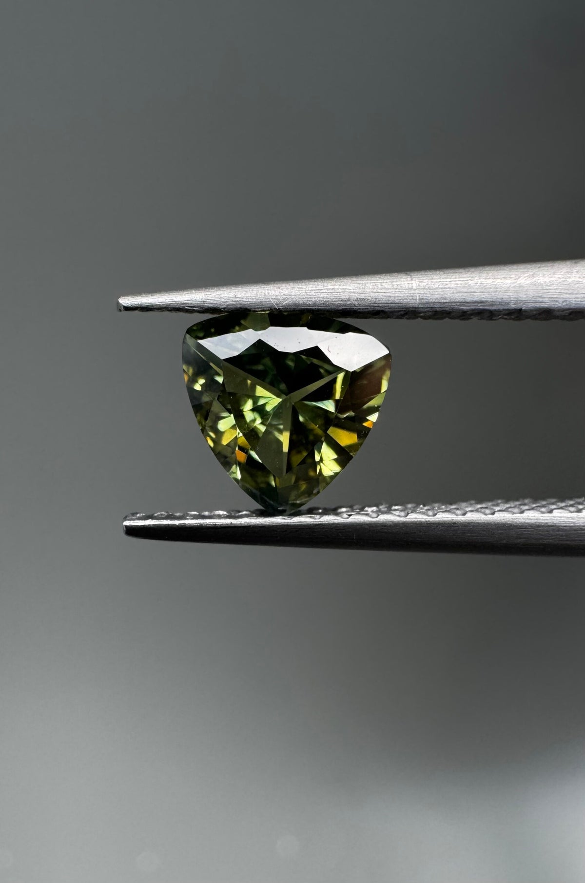 Triangle Yellow Green Parti Sapphire image 0