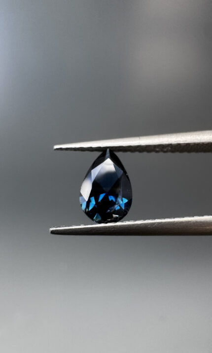 Blue Pear Sapphire